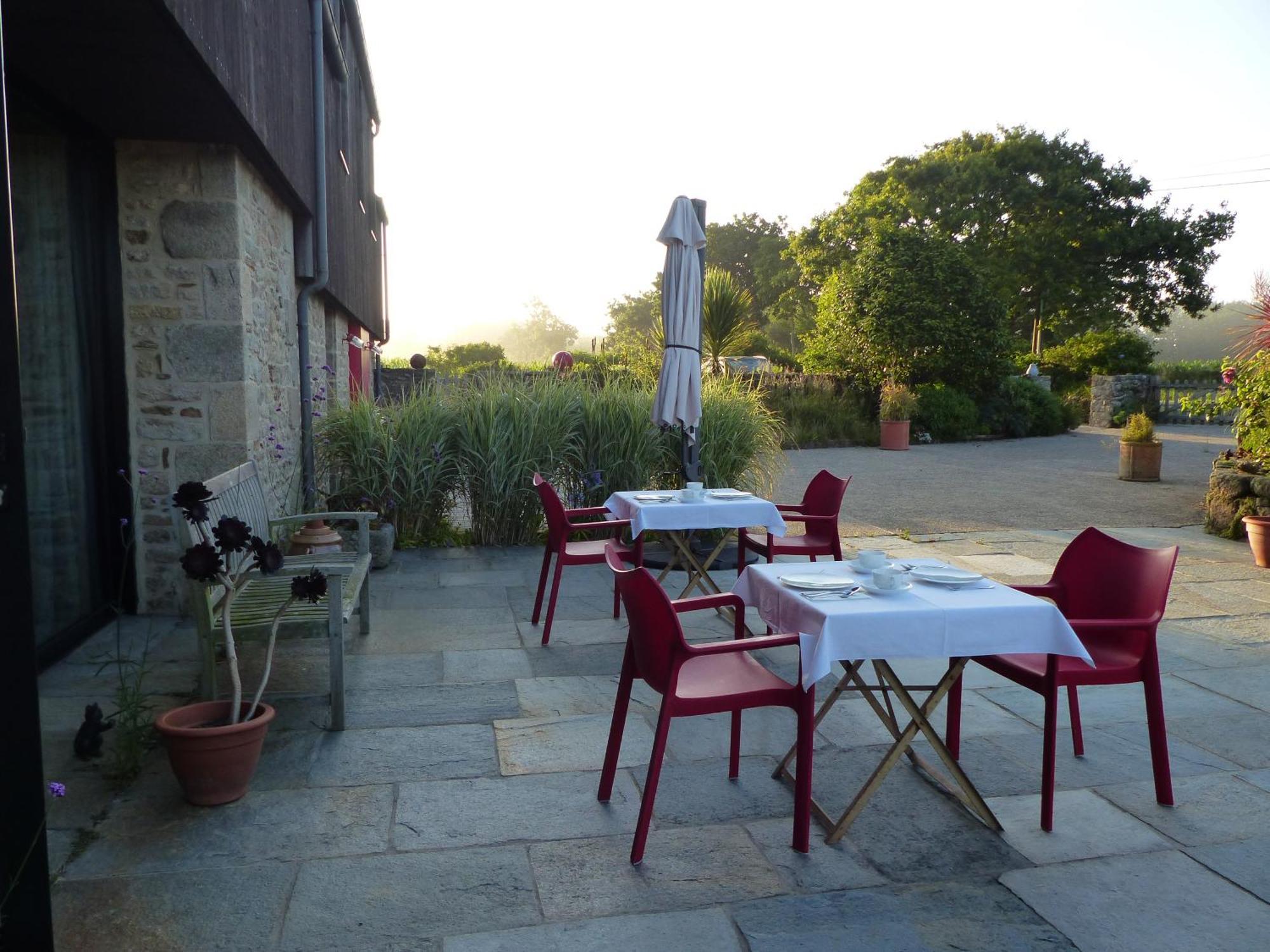 Les Chambres d'hôtes de Kérasquer Lannilis Exterior foto